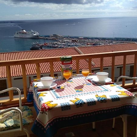 Ocean View Over Los Cristianos, Playa Las Vistas, Wifi 洛斯克里斯蒂亚诺斯 外观 照片