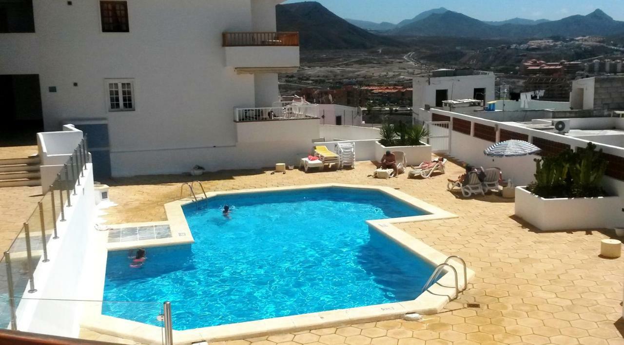 Ocean View Over Los Cristianos, Playa Las Vistas, Wifi 洛斯克里斯蒂亚诺斯 外观 照片
